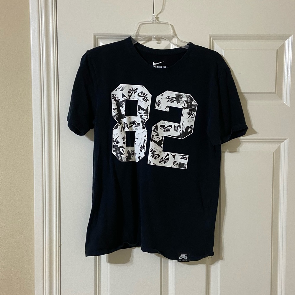 Nike Men's Tee